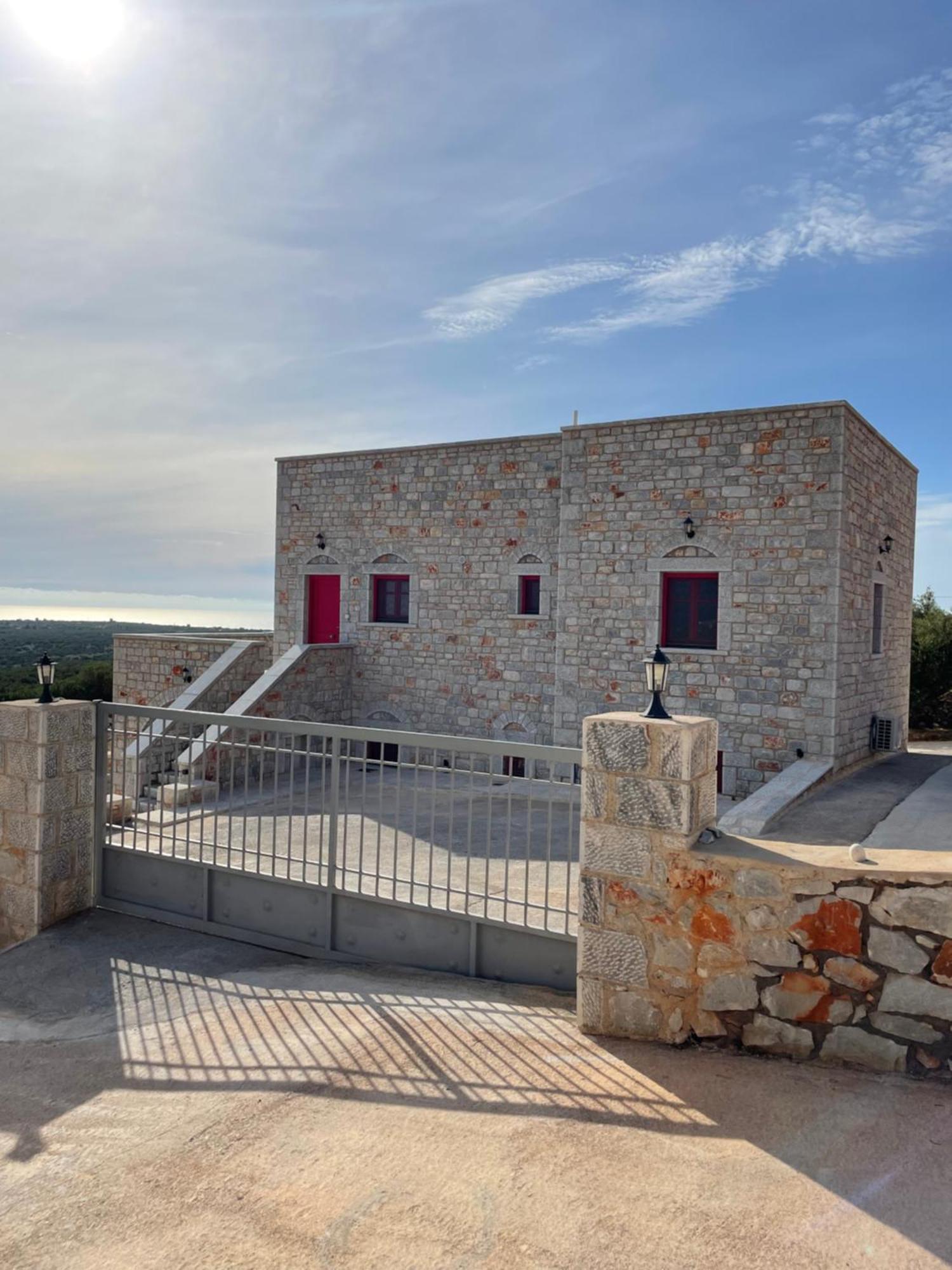 Апартаменти Sugar Stone House 2 Pyrgos Dirou Екстер'єр фото
